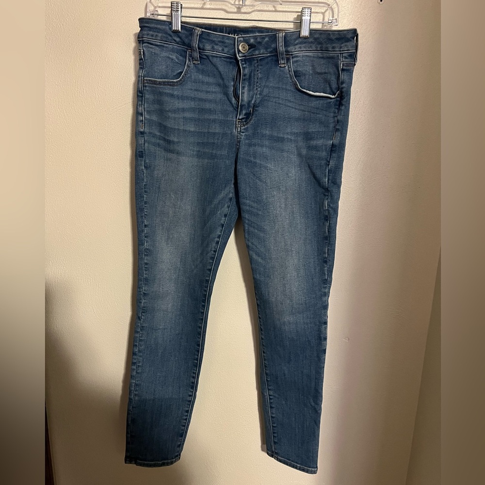 AMERICAN EAGLE Classic Stretch Denim Skinny Jeans Medium Wash Women's Size 12